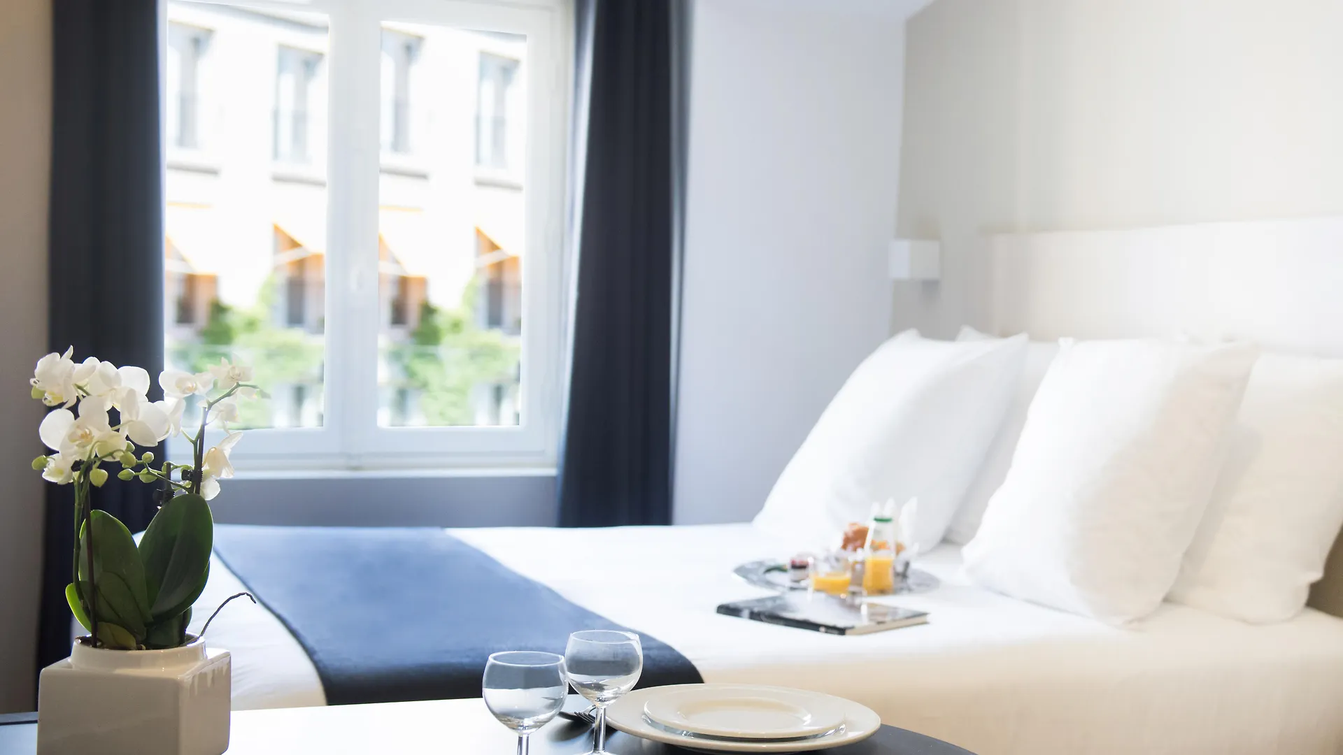 Hotel Helzear Etoile