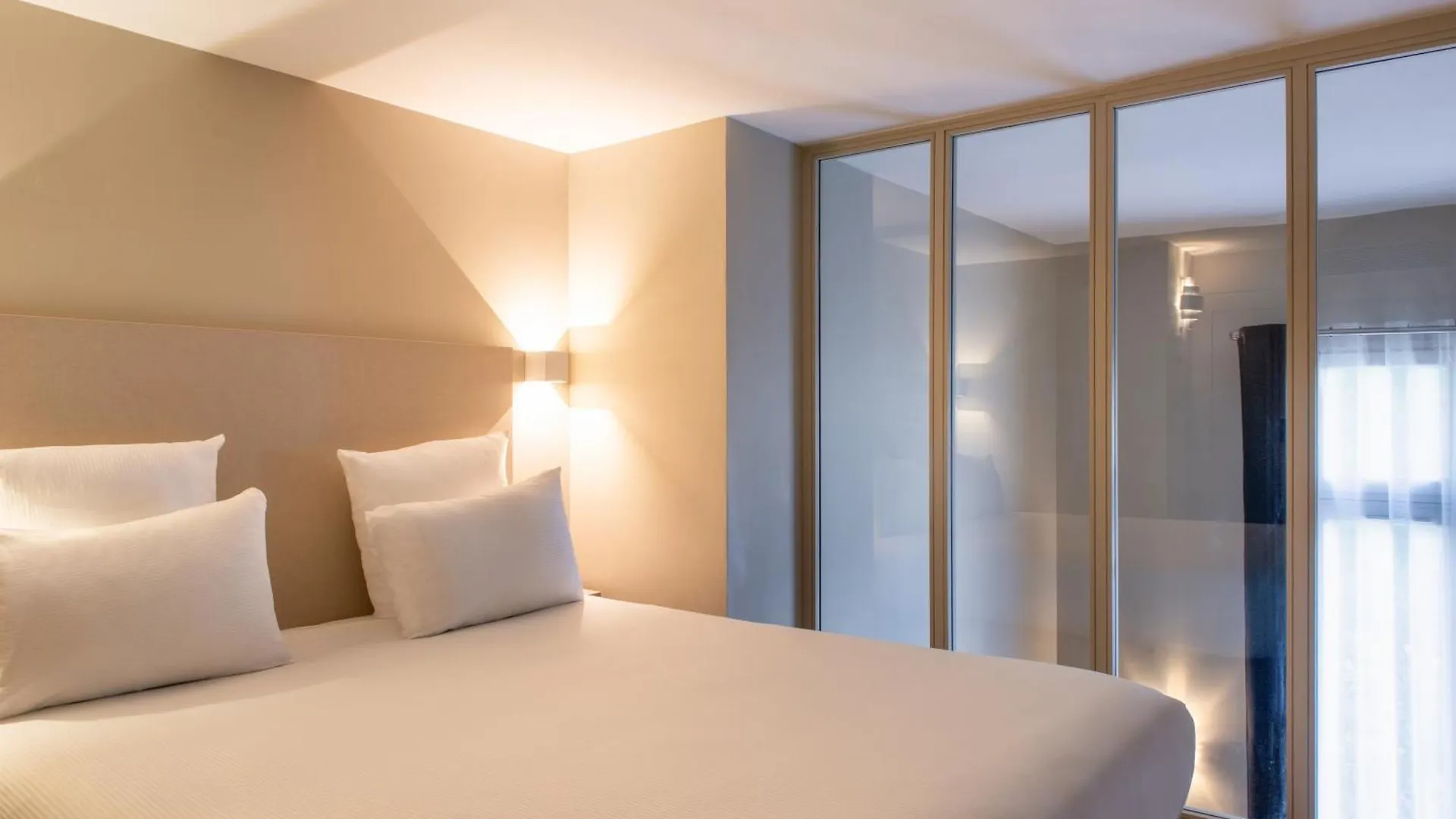 Hotel Helzear Etoile Paris